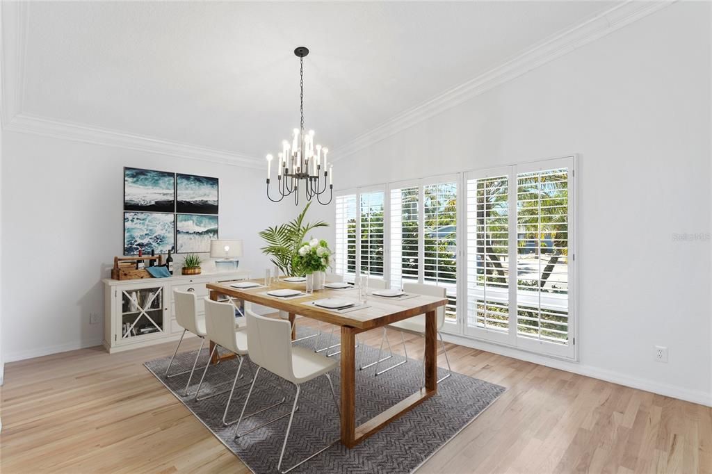 Active With Contract: $2,000,000 (4 beds, 4 baths, 3391 Square Feet)