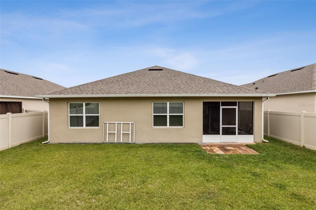 For Sale: $443,000 (4 beds, 2 baths, 1836 Square Feet)
