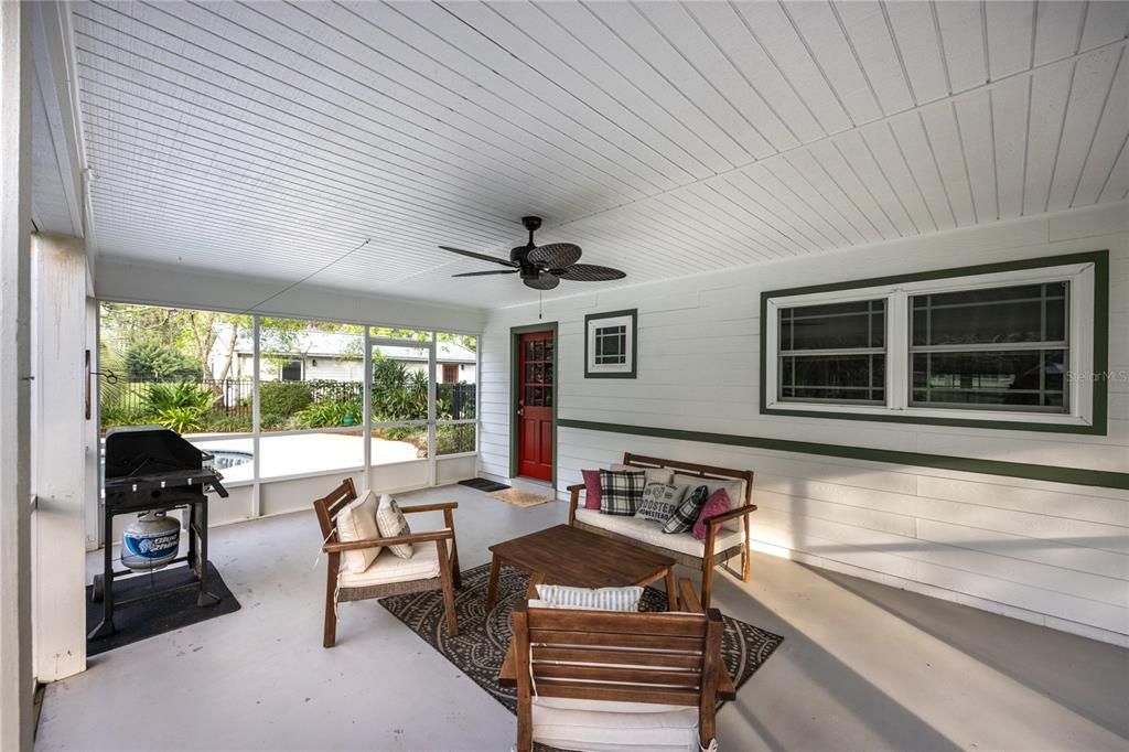 Screened porch living!