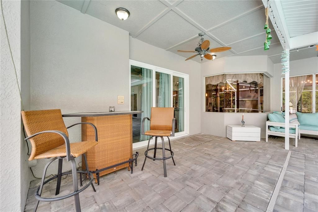 Active With Contract: $550,000 (4 beds, 3 baths, 2198 Square Feet)