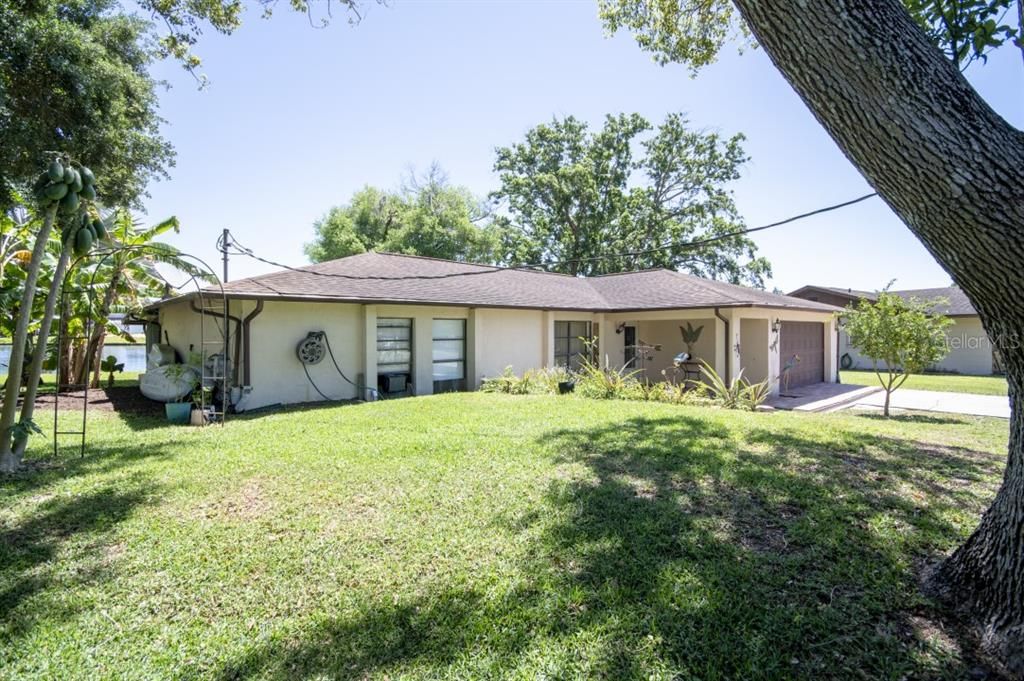 Recently Sold: $449,000 (3 beds, 2 baths, 1580 Square Feet)