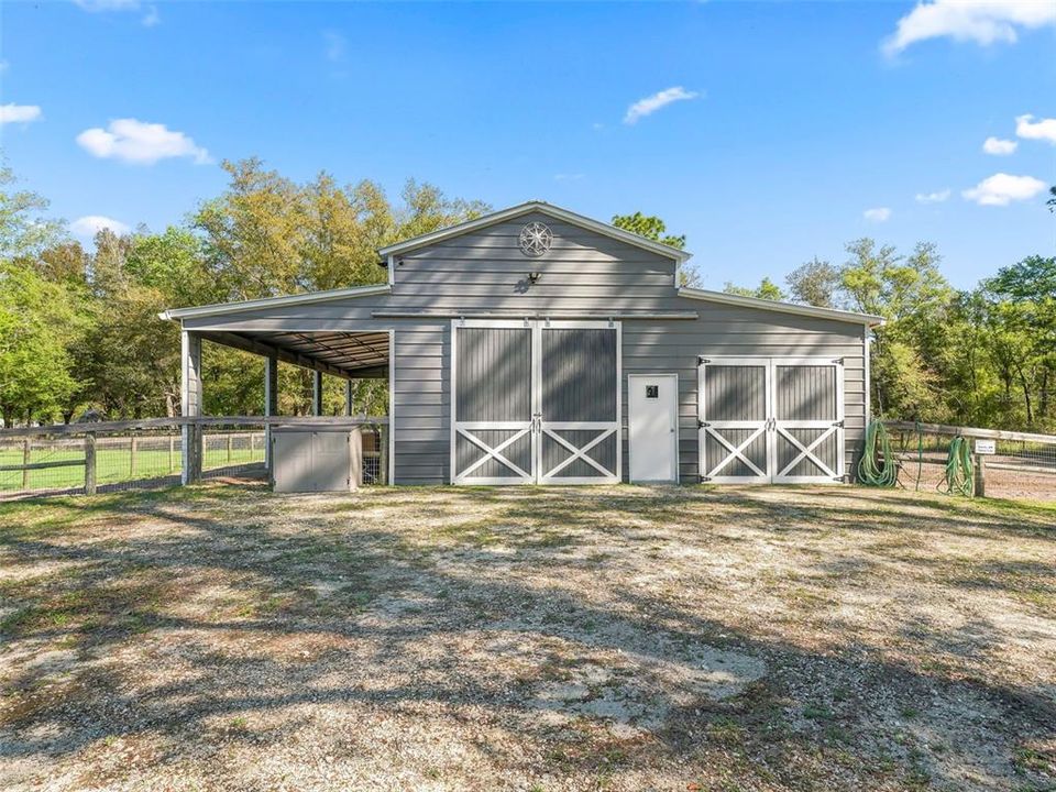 For Sale: $515,000 (3 beds, 2 baths, 1456 Square Feet)