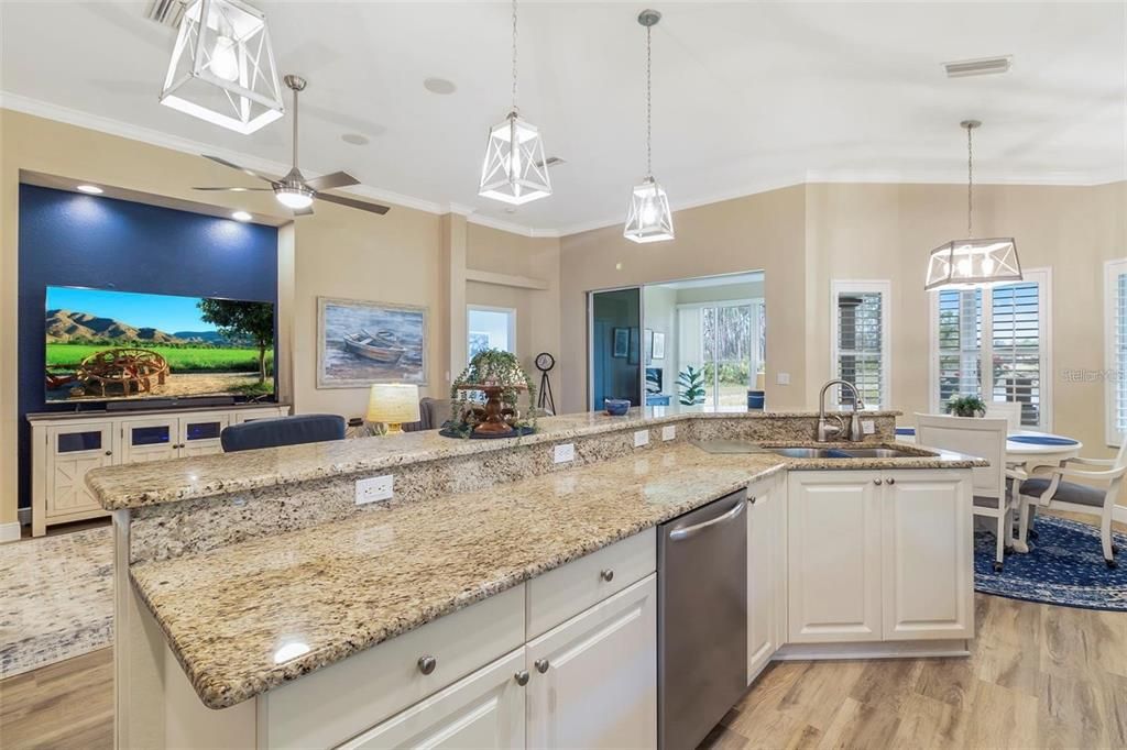 В аренду: $3,200 (2 спален, 2 ванн, 1606 Квадратных фут)