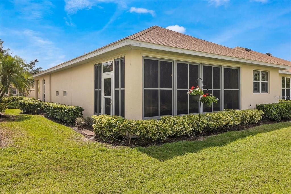 В аренду: $3,200 (2 спален, 2 ванн, 1606 Квадратных фут)