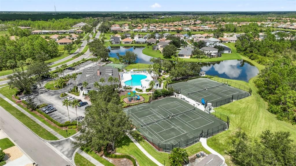 В аренду: $3,200 (2 спален, 2 ванн, 1606 Квадратных фут)