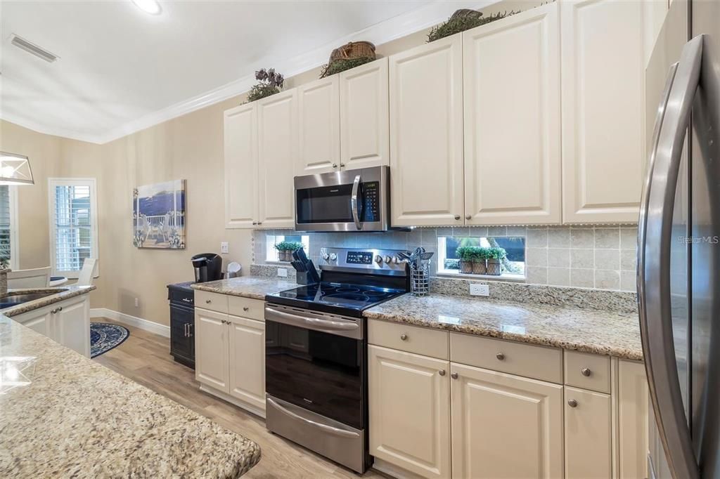 В аренду: $3,200 (2 спален, 2 ванн, 1606 Квадратных фут)