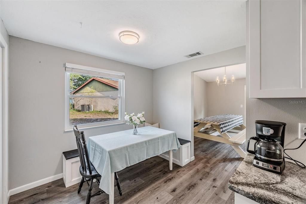 Active With Contract: $425,000 (3 beds, 2 baths, 1404 Square Feet)