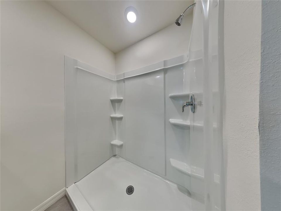 Недавно арендовано: $1,950 (4 спален, 2 ванн, 1828 Квадратных фут)