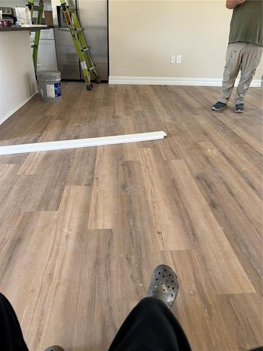 FLOORING EXAMPLE TO BE INSTALLED