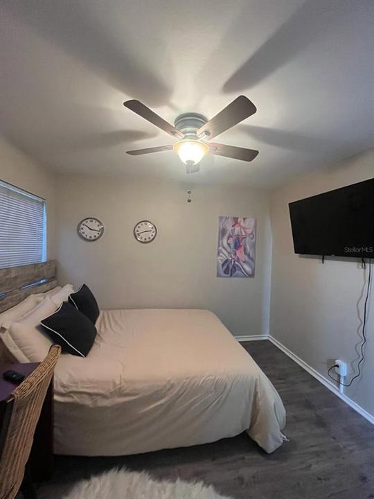 For Rent: $2,500 (2 beds, 1 baths, 710 Square Feet)