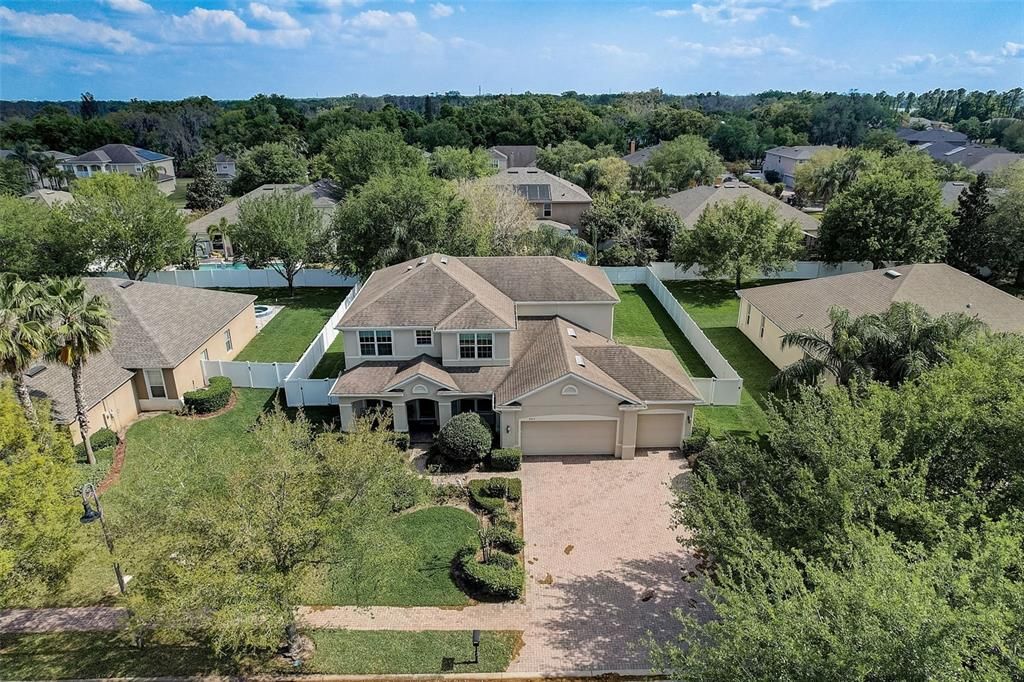 Recently Sold: $650,000 (5 beds, 3 baths, 3100 Square Feet)