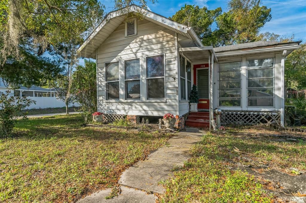 Recently Sold: $179,000 (2 beds, 1 baths, 865 Square Feet)