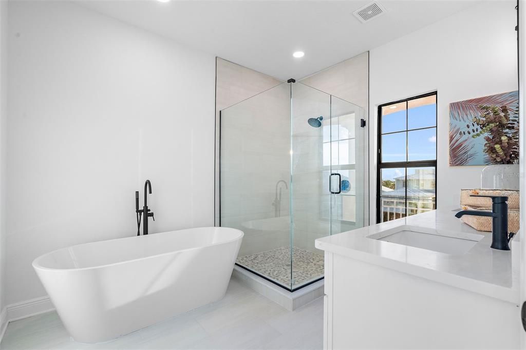 Active With Contract: $1,025,000 (4 beds, 3 baths, 3025 Square Feet)