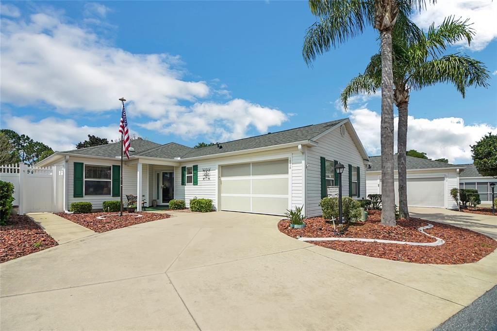 Recently Sold: $339,900 (3 beds, 2 baths, 1590 Square Feet)