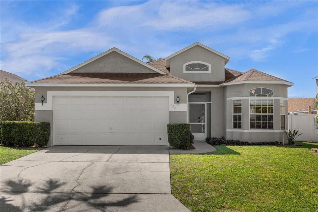 Recently Sold: $387,500 (4 beds, 2 baths, 1422 Square Feet)