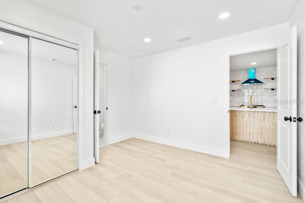 Active With Contract: $810,000 (3 beds, 2 baths, 1763 Square Feet)