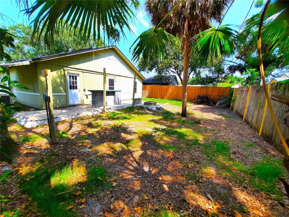 Large Fenced Back Yard