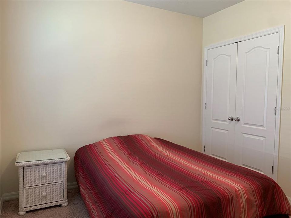 For Sale: $300,000 (3 beds, 2 baths, 1600 Square Feet)