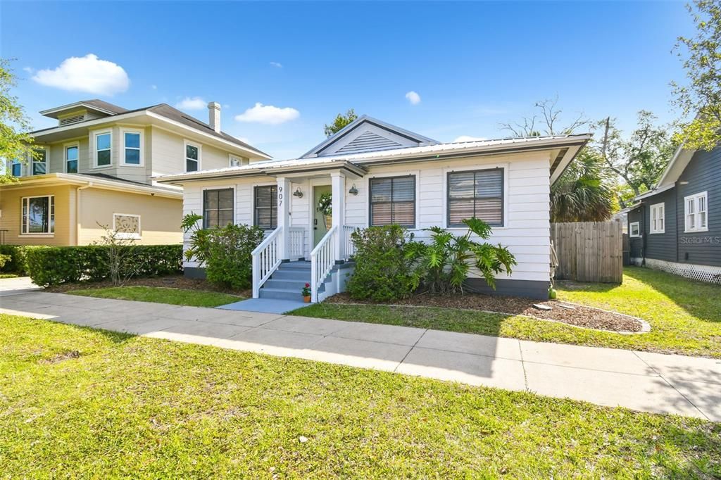 Active With Contract: $340,000 (4 beds, 2 baths, 1610 Square Feet)
