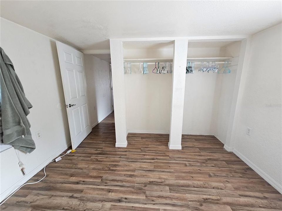 For Sale: $115,000 (2 beds, 2 baths, 624 Square Feet)