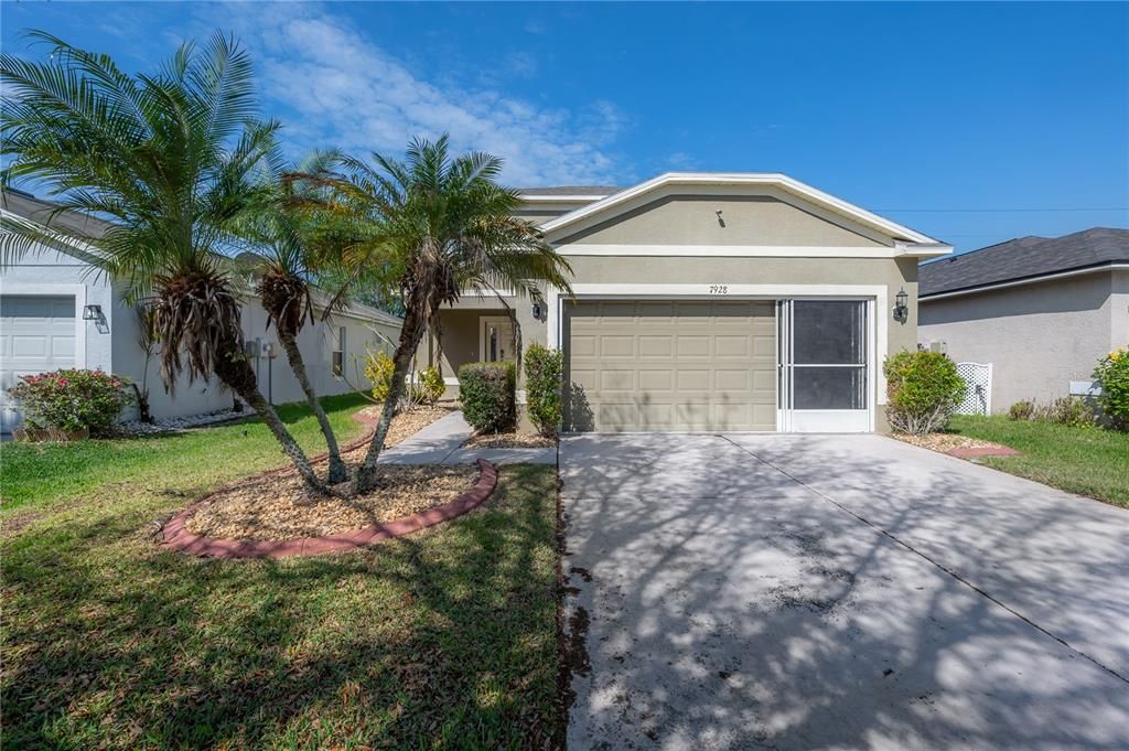 Recently Sold: $360,000 (3 beds, 2 baths, 1789 Square Feet)