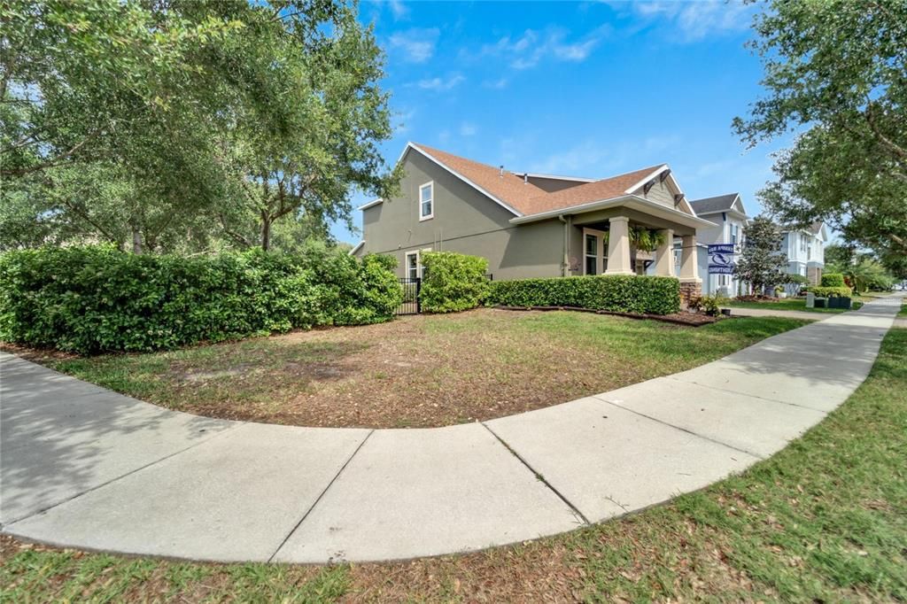 Recently Sold: $599,000 (4 beds, 2 baths, 2551 Square Feet)