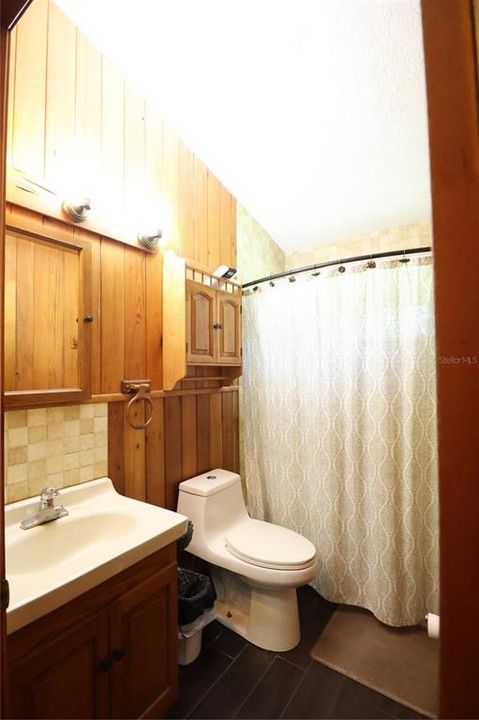 For Rent: $1,925 (2 beds, 1 baths, 1026 Square Feet)