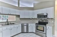 For Sale: $269,900 (3 beds, 2 baths, 1474 Square Feet)
