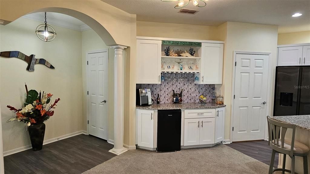 Foyer entry and dry bar