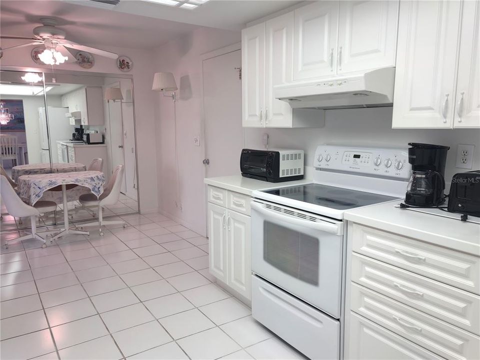 For Sale: $380,000 (2 beds, 2 baths, 1776 Square Feet)