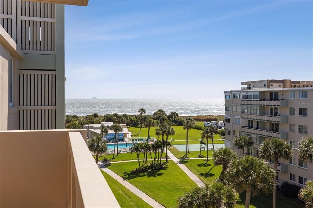 Ocean View from the balcony, Top Floor unit!