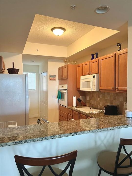 For Sale: $408,999 (2 beds, 2 baths, 1351 Square Feet)