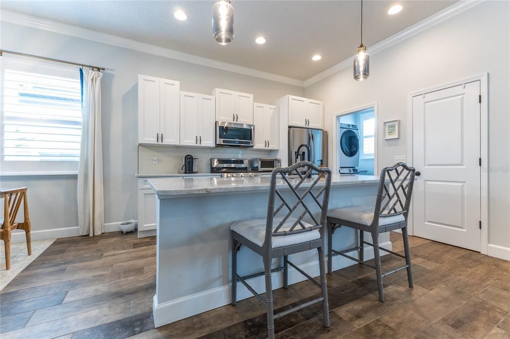 Active With Contract: $485,000 (4 beds, 2 baths, 1626 Square Feet)