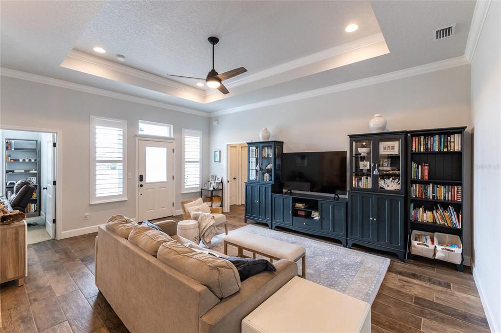 Active With Contract: $485,000 (4 beds, 2 baths, 1626 Square Feet)