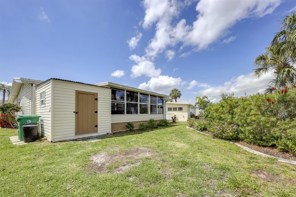 Rear Lanai & Shed 2