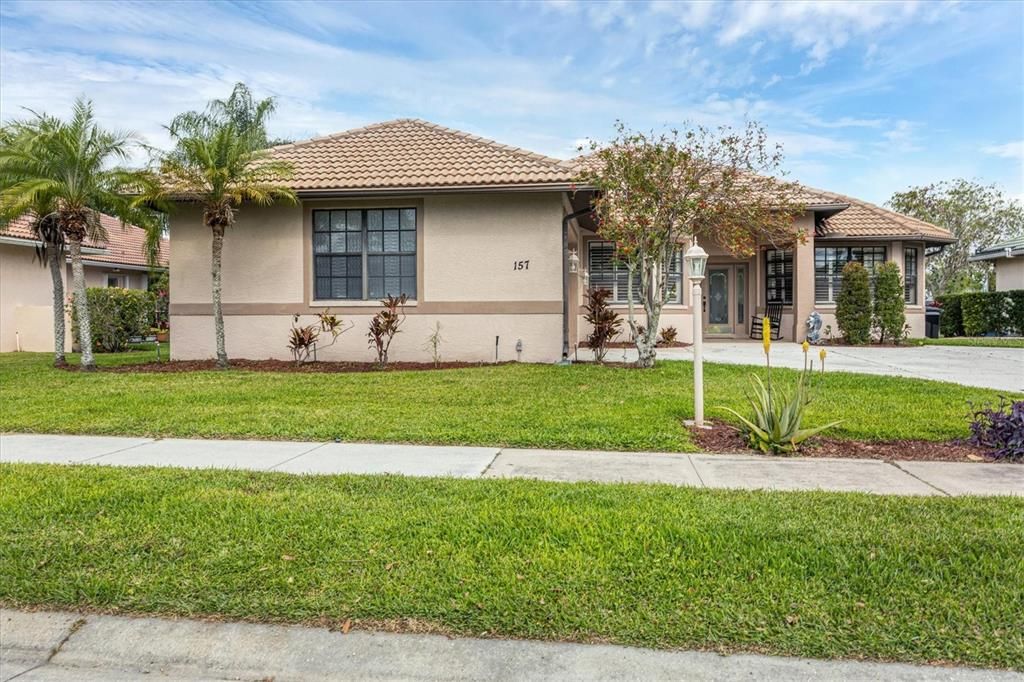 For Sale: $529,000 (4 beds, 2 baths, 2055 Square Feet)