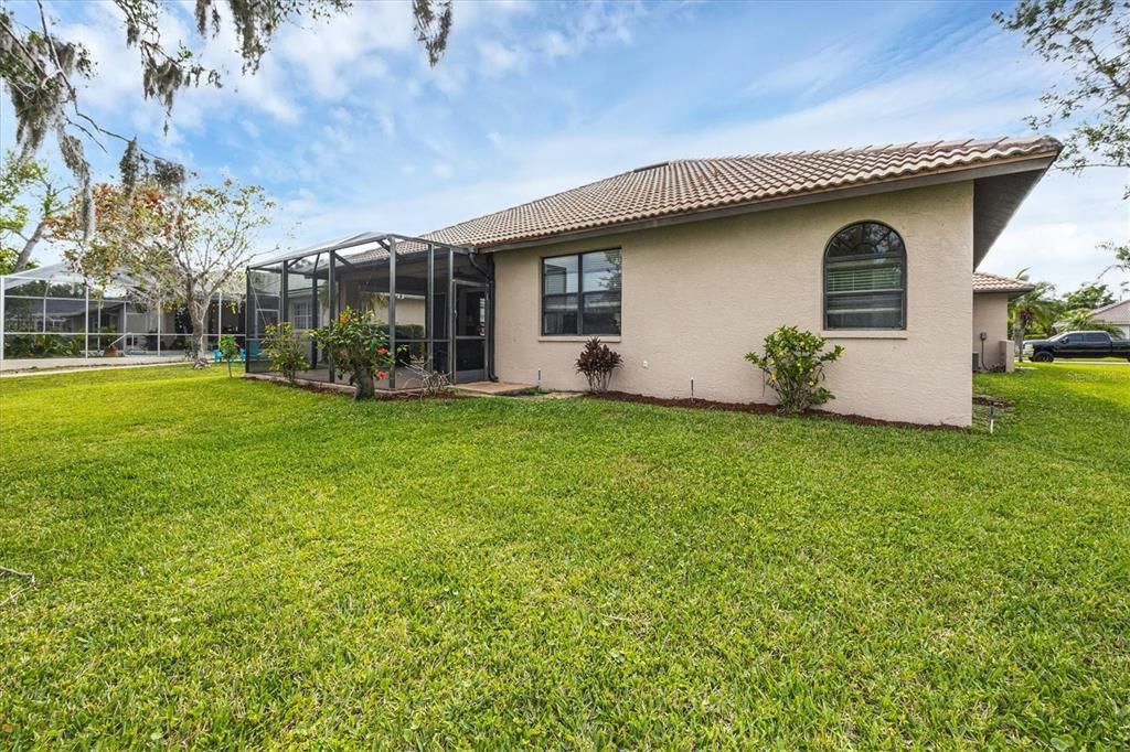 For Sale: $529,000 (4 beds, 2 baths, 2055 Square Feet)