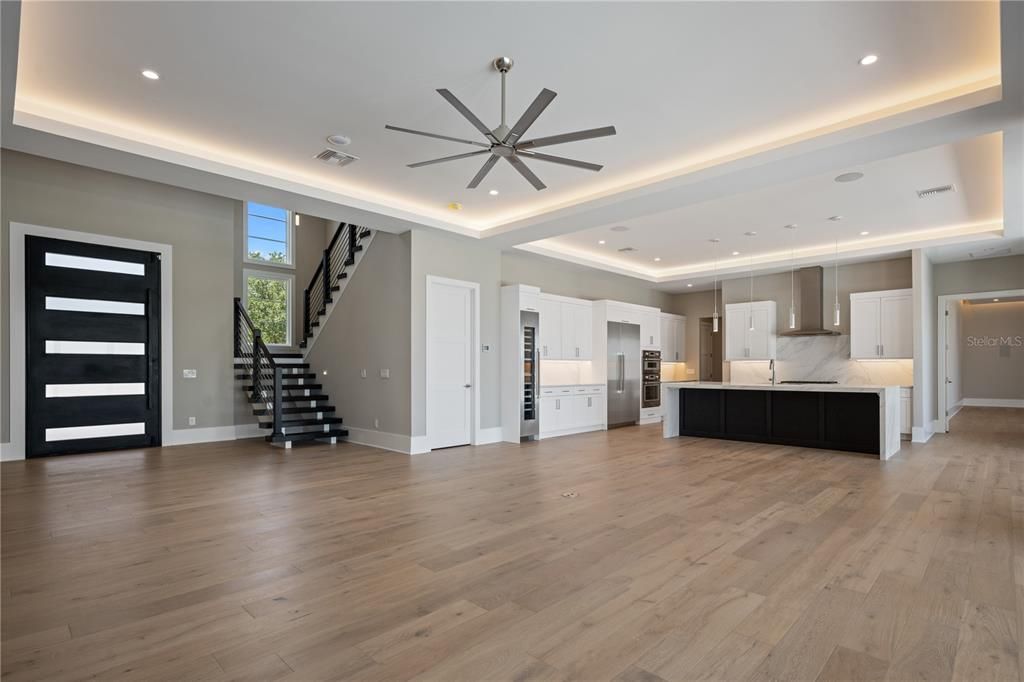 For Sale: $5,950,000 (4 beds, 4 baths, 5275 Square Feet)