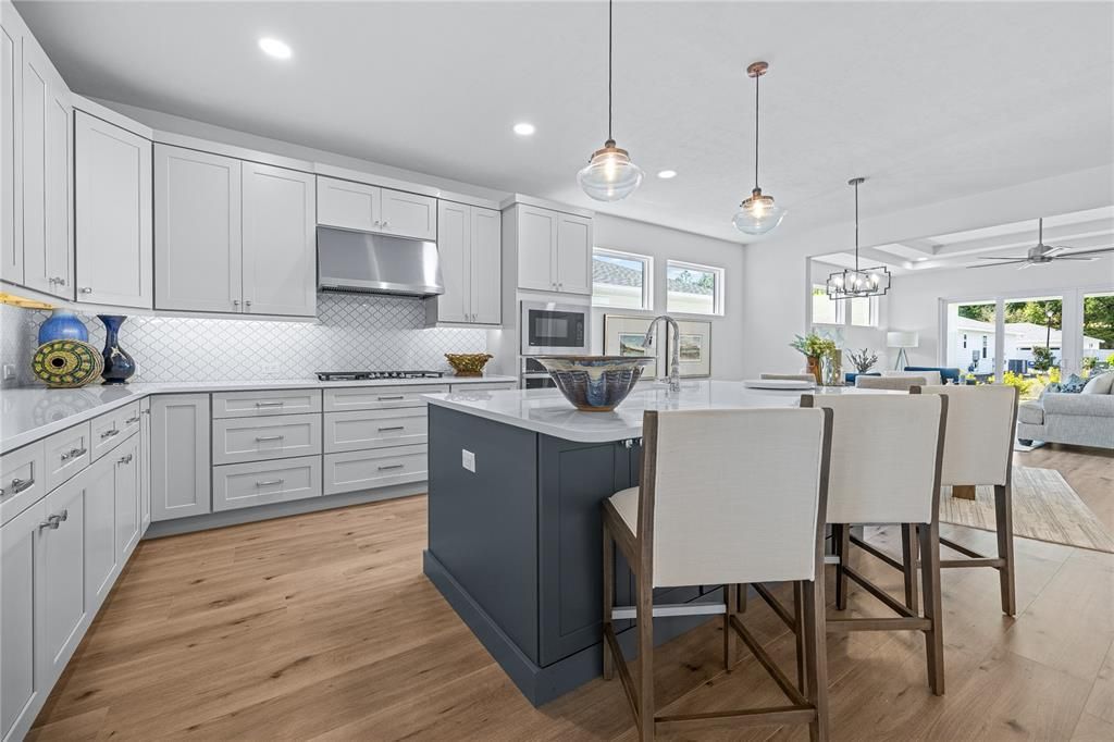 Recently Sold: $533,760 (3 beds, 2 baths, 1937 Square Feet)