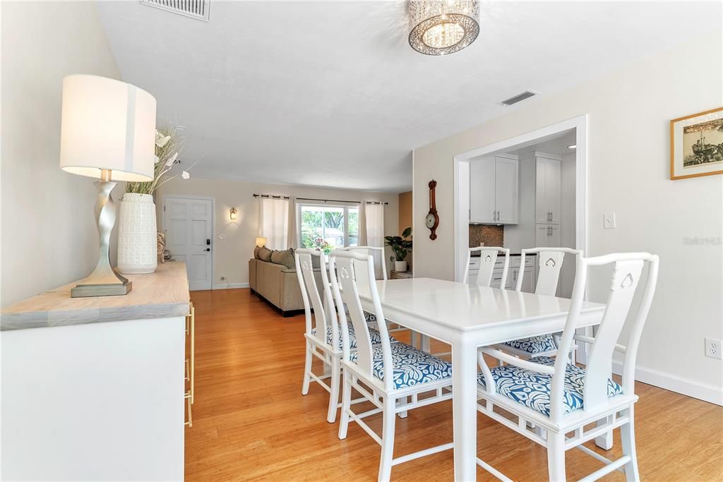 For Sale: $665,000 (2 beds, 2 baths, 1641 Square Feet)