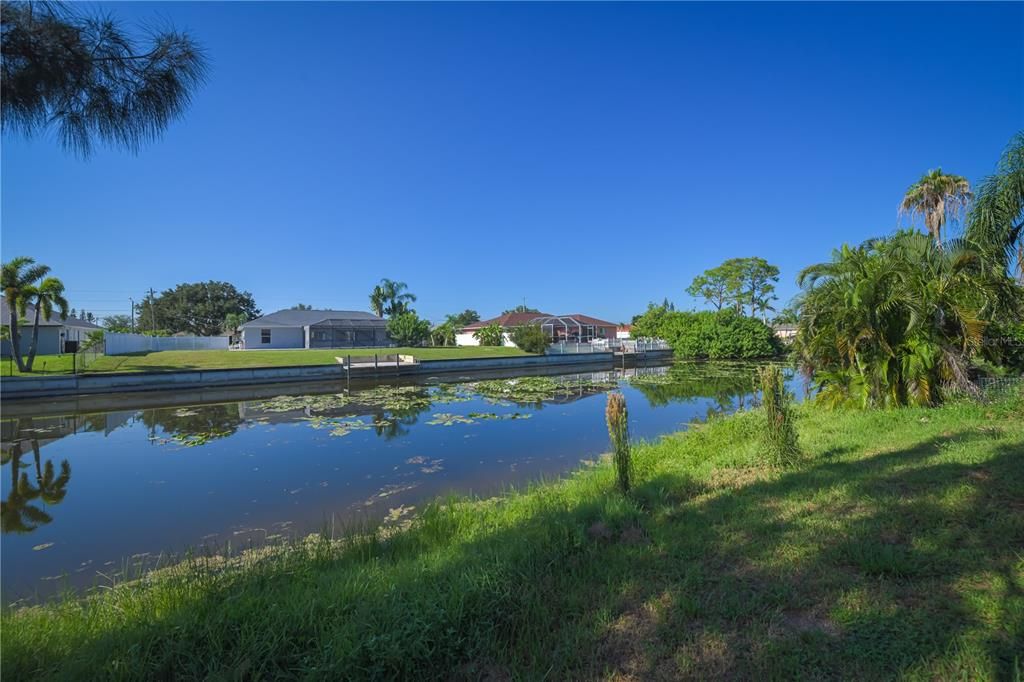 For Sale: $265,000 (3 beds, 2 baths, 1282 Square Feet)