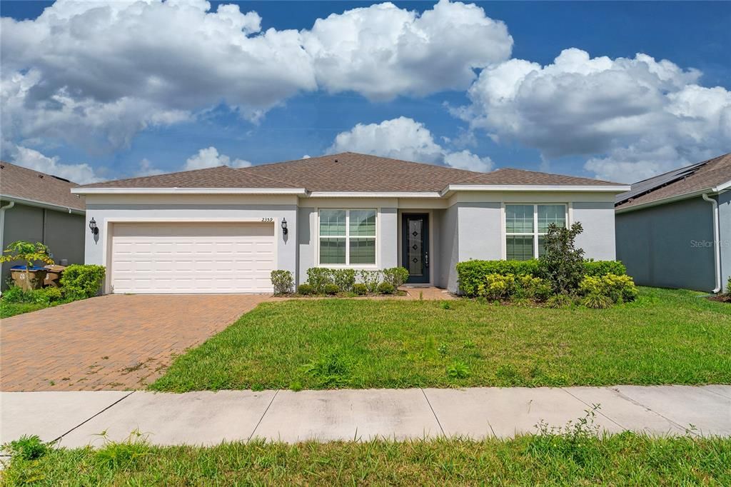 Active With Contract: $3,000 (4 beds, 3 baths, 2900 Square Feet)