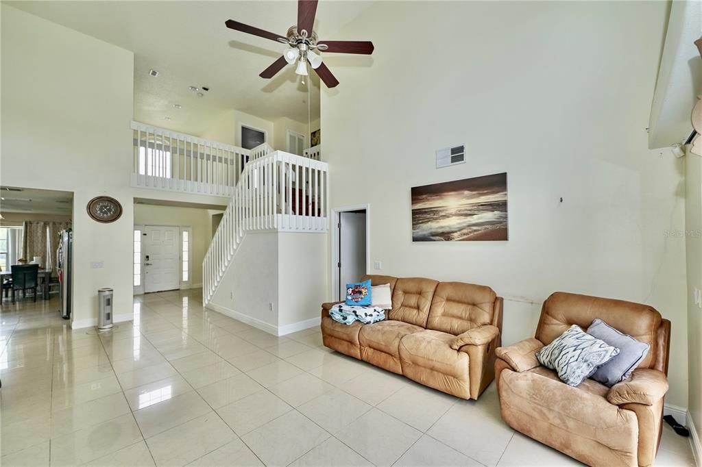 For Sale: $465,000 (4 beds, 2 baths, 1844 Square Feet)
