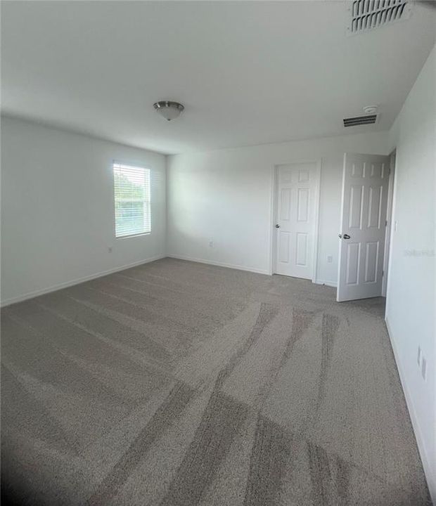 Active With Contract: $2,500 (3 beds, 2 baths, 1640 Square Feet)