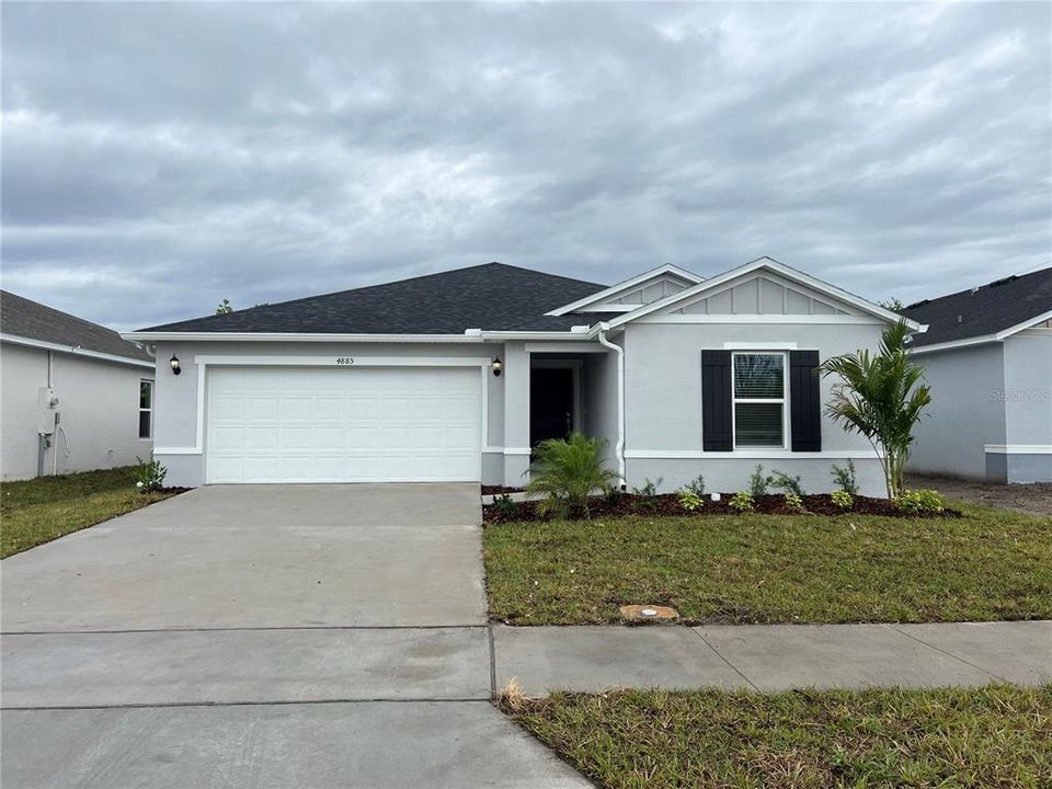 Recently Sold: $395,500 (3 beds, 2 baths, 1300 Square Feet)