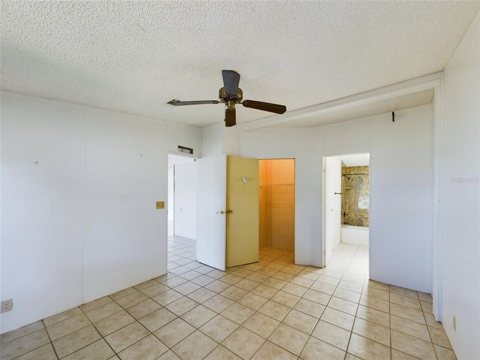Active With Contract: $365,000 (3 beds, 2 baths, 1154 Square Feet)