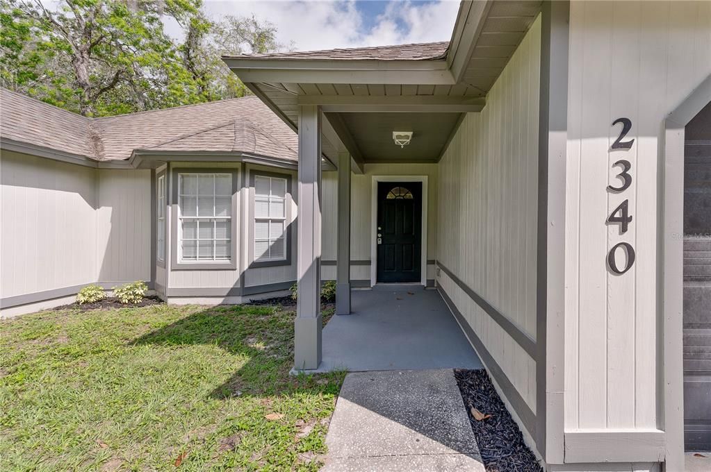 Recently Sold: $279,000 (3 beds, 2 baths, 1272 Square Feet)