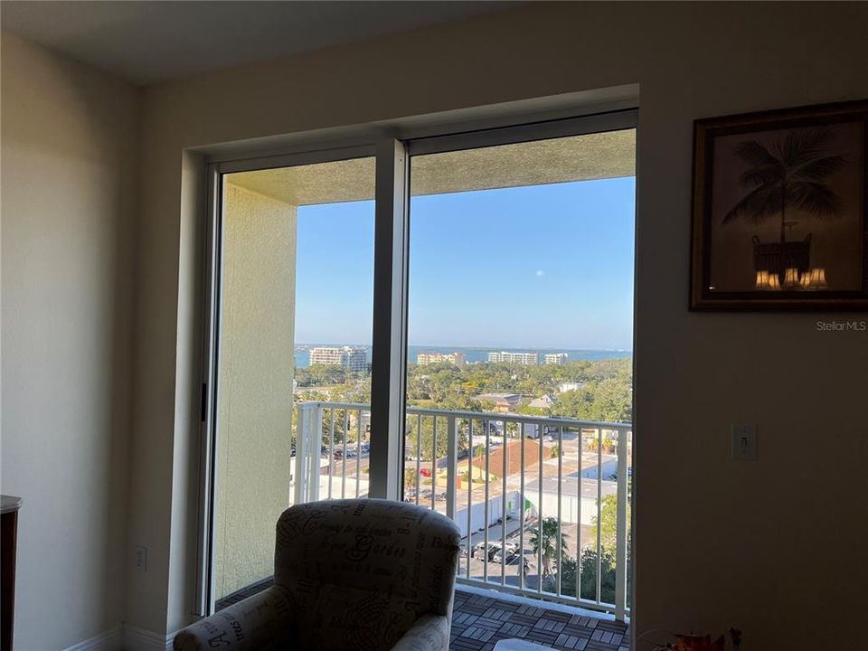 The balcony has a partial view of the intercoastal waters.
