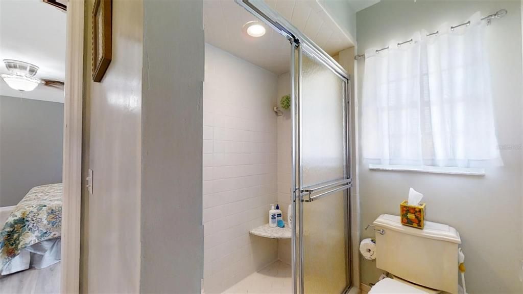 待售: $402,000 (3 贝兹, 2 浴室, 1961 平方英尺)