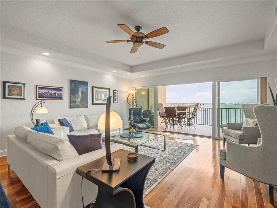 Active With Contract: $1,650,000 (3 beds, 2 baths, 2460 Square Feet)